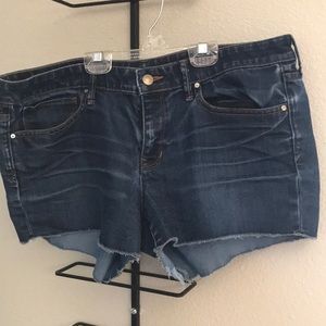 Gap cut off denim jean shorts